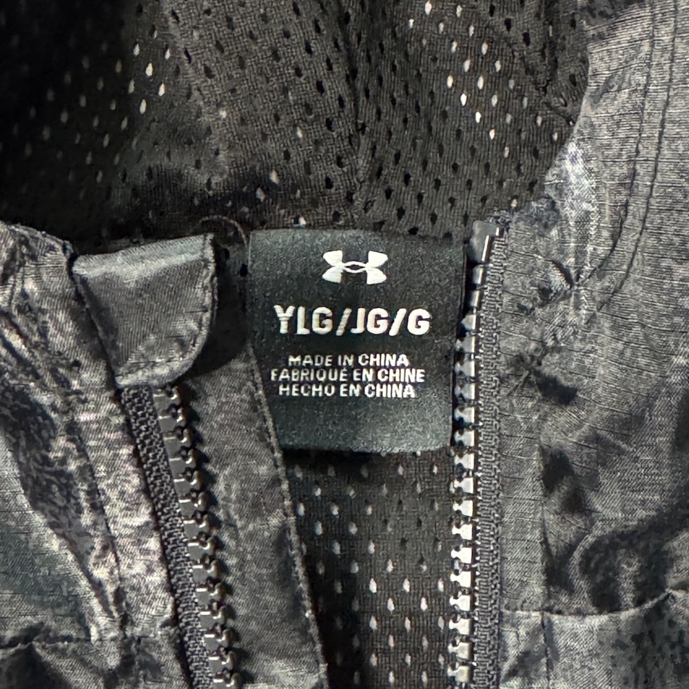 Boys Under Armour Full Zip Hooded Windbreaker Jacket YLG Black Gray - Picture 3 of 4